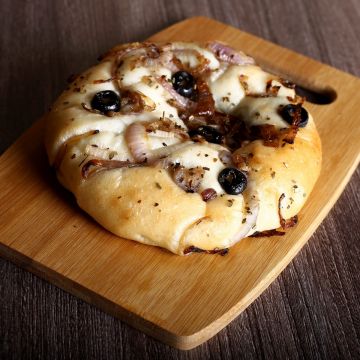 Stuffed Mozerella Bread
