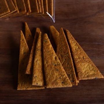 tomato herb crackers
