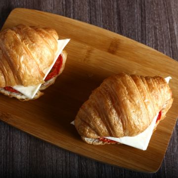 Tomato Cheese Croissant (Set of 4 )