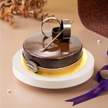 chocolate Truffle cake for birthday
