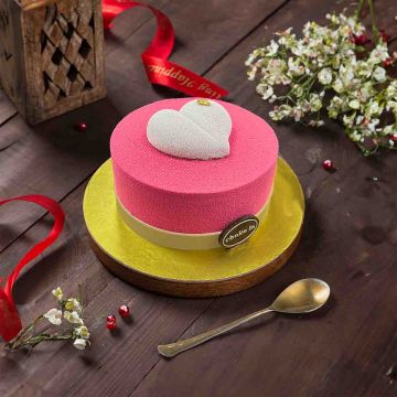 Choko La Valentines Celebration Cake