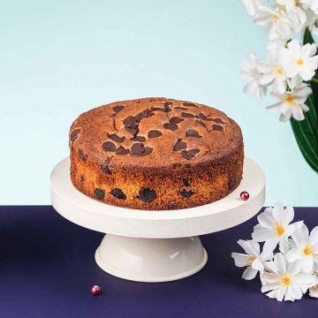 Vanilla Pound Cake With Choco Chips

