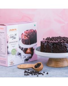 cake mix with chocochip toppings
